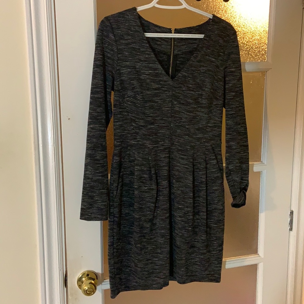 Dynamite medium dress with pockets!